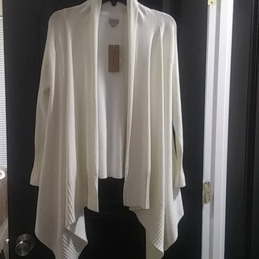 👀 Ladies Cardigan XS Cremieux NWT